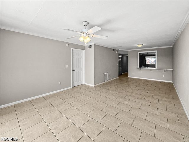 4530 SW 10th AVE 102, Cape Coral, FL 33914