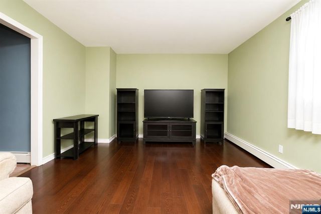 120 Park Avenue, Nutley, NJ 07110