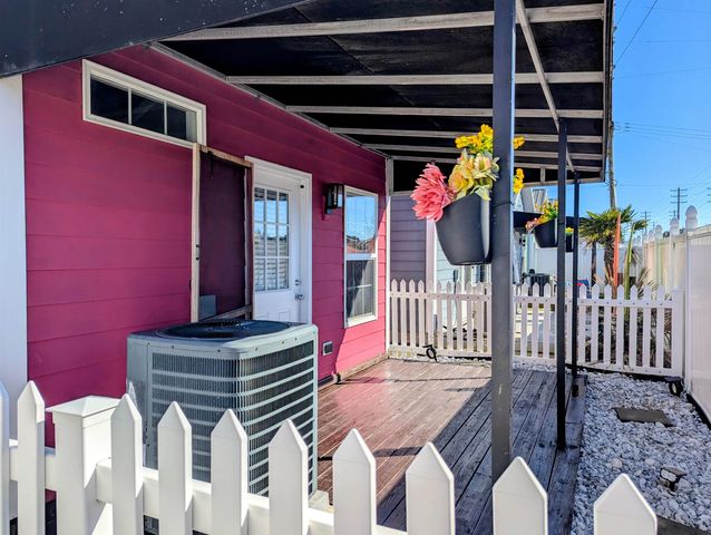 141 Addison Cottage Way, Murrells Inlet, SC 29576