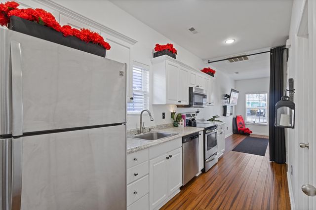 141 Addison Cottage Way, Murrells Inlet, SC 29576