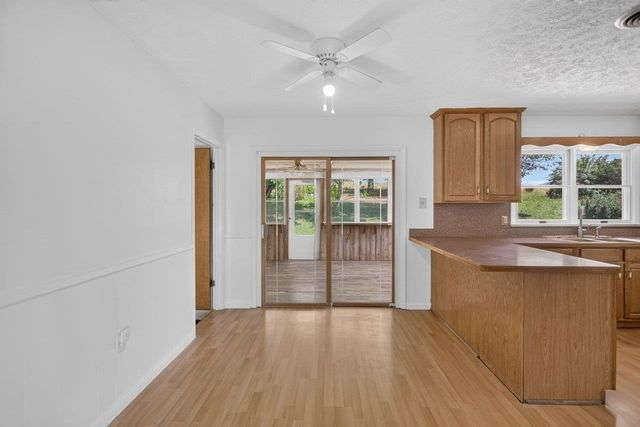 1627 BARBERSHOP RD, Edinburg, VA 22824