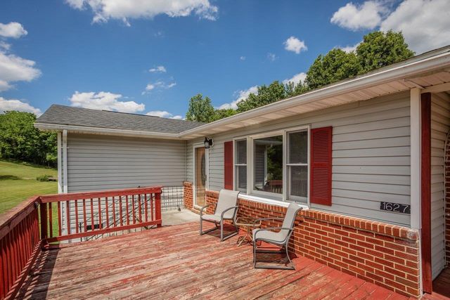 1627 BARBERSHOP RD, Edinburg, VA 22824