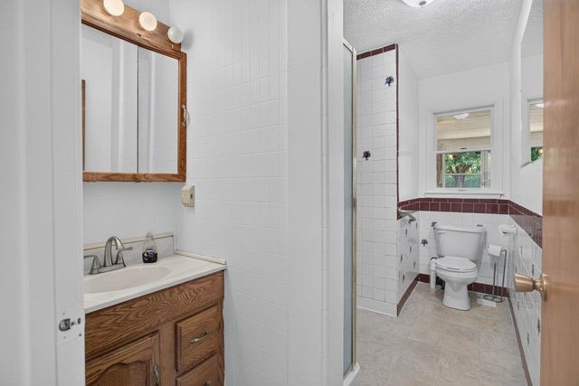 1627 BARBERSHOP RD, Edinburg, VA 22824