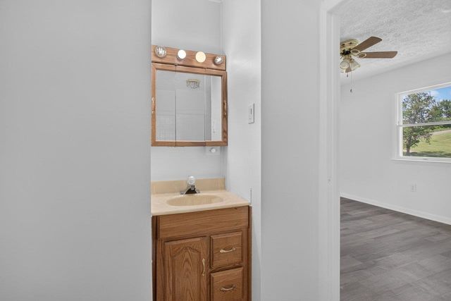 1627 BARBERSHOP RD, Edinburg, VA 22824