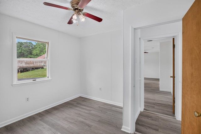 1627 BARBERSHOP RD, Edinburg, VA 22824