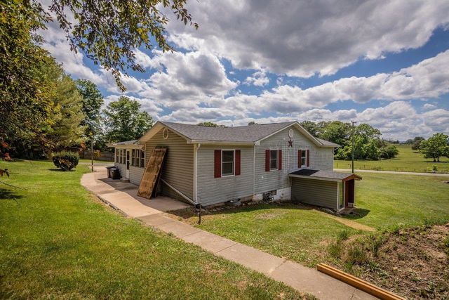 1627 BARBERSHOP RD, Edinburg, VA 22824