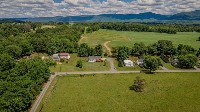 1627 BARBERSHOP RD, Edinburg, VA 22824