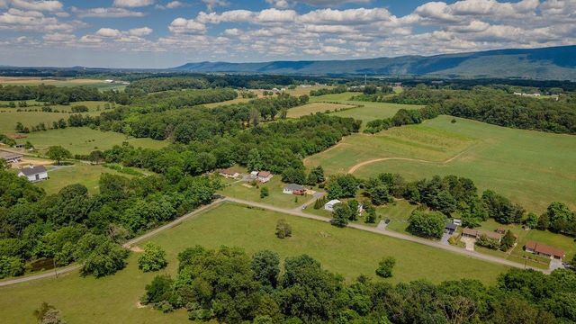 1627 BARBERSHOP RD, Edinburg, VA 22824