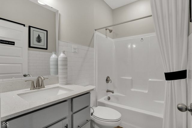 217 Riley Rae Way, Greenfield, IN 46140