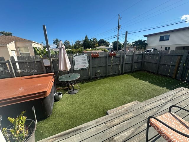 1728 Rodman St 1-2, Hollywood, FL 33020