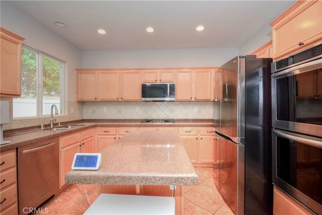 11420 Williams Ridge Drive, Rancho Cucamonga, CA 91701