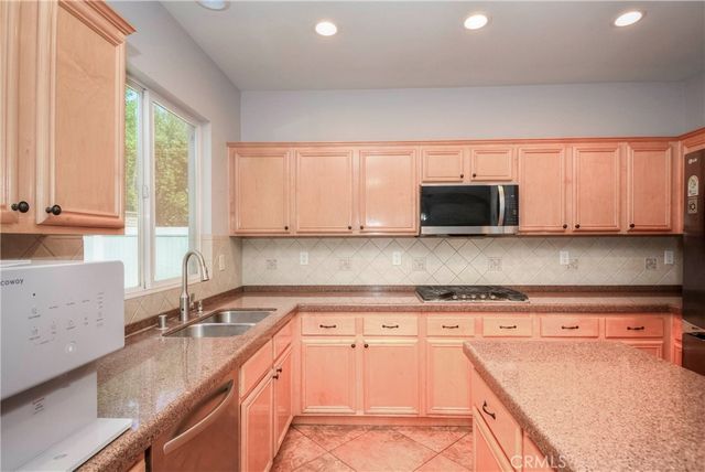 11420 Williams Ridge Drive, Rancho Cucamonga, CA 91701