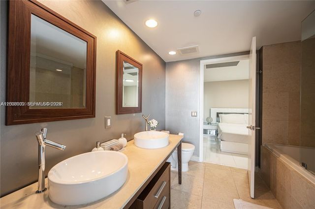 485 Brickell Avenue 3109, Miami, FL 33131
