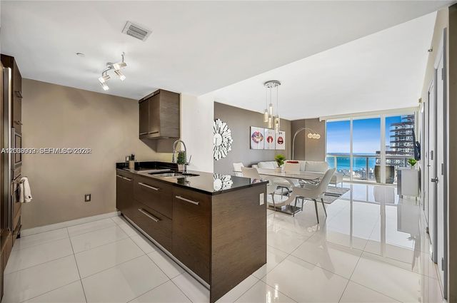 485 Brickell Avenue 3109, Miami, FL 33131