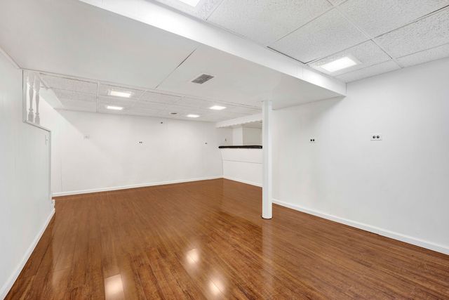 2232 S 2nd Avenue, North Riverside, IL 60546