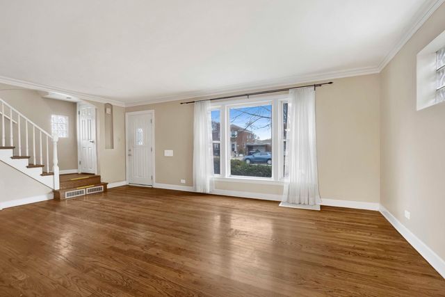 2232 S 2nd Avenue, North Riverside, IL 60546