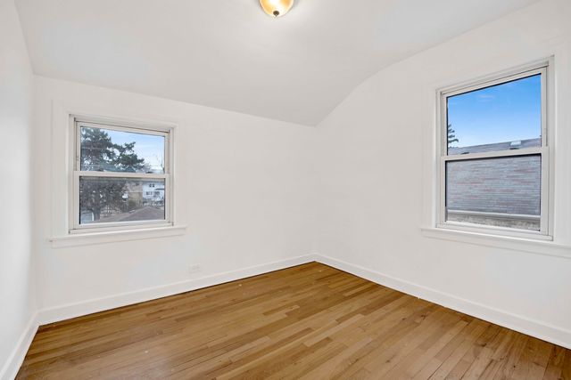 2232 S 2nd Avenue, North Riverside, IL 60546