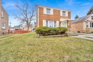 2232 S 2nd Avenue, North Riverside, IL 60546