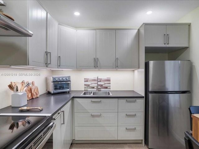 6193 Rock Island Road 105, Tamarac, FL 33319