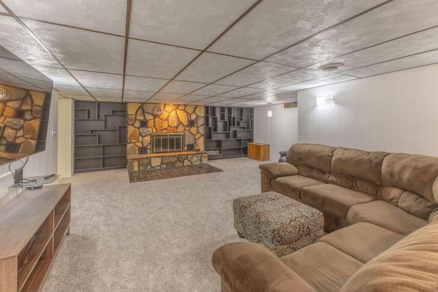 2802 31st STREET S, La Crosse, WI 54601