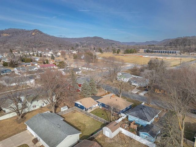 2802 31st STREET S, La Crosse, WI 54601