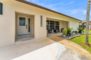 8880 NW 7TH Street, Pembroke Pines, FL 33024