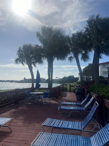 7030 Half Moon Circle 418, Hypoluxo, FL 33462