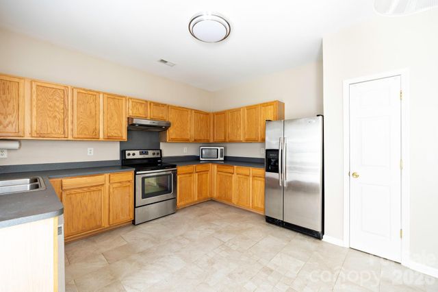 13825 Purple Bloom Lane, Charlotte, NC 28262