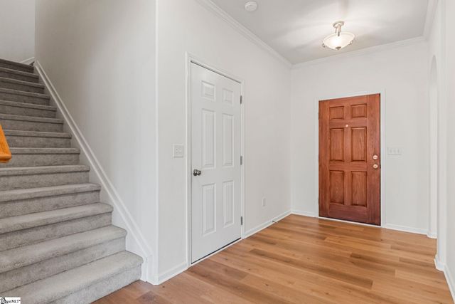 704 Center Road, Taylors, SC 29687