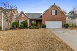 704 Center Road, Taylors, SC 29687