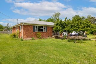 201 NW G Street, Bentonville, AR 72712