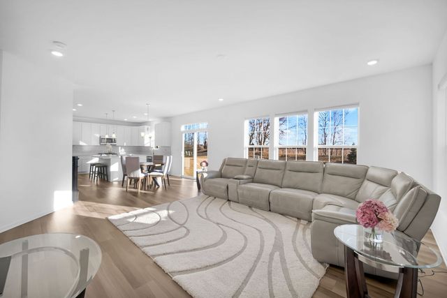 25529 W Streamwood Lane, Plainfield, IL 60544