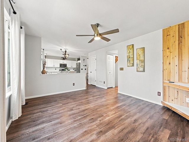 5571 S Yakima St, Aurora, CO 80015