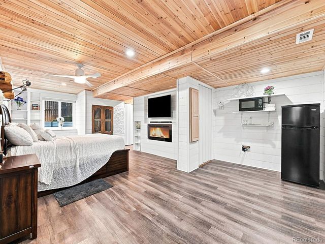 5571 S Yakima St, Aurora, CO 80015