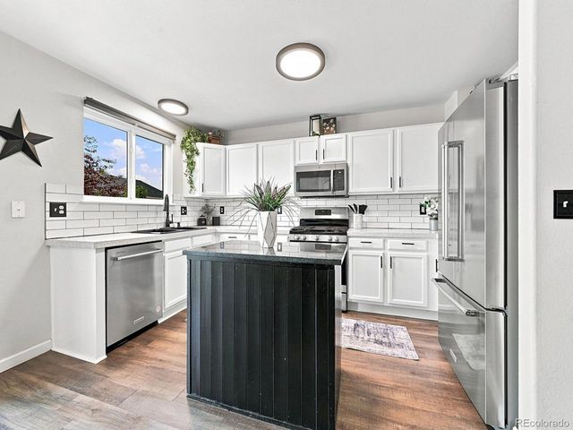 5571 S Yakima St, Aurora, CO 80015
