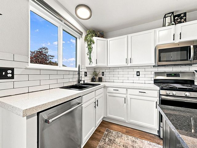 5571 S Yakima St, Aurora, CO 80015