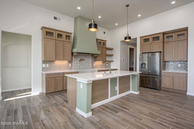 2850 Kuehne Lane, Las Cruces, NM 88011