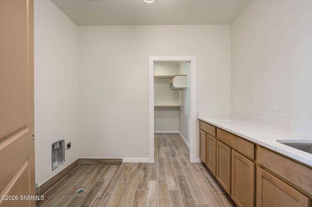 2850 Kuehne Lane, Las Cruces, NM 88011