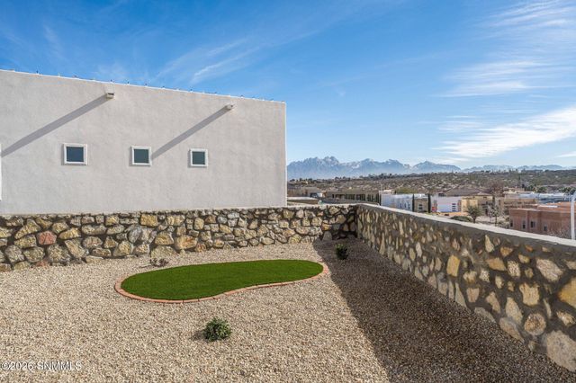 2850 Kuehne Lane, Las Cruces, NM 88011