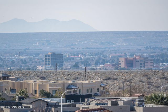 2850 Kuehne Lane, Las Cruces, NM 88011