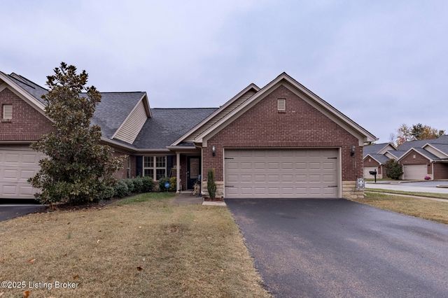 6524 Renate Rd, Louisville, KY 40291