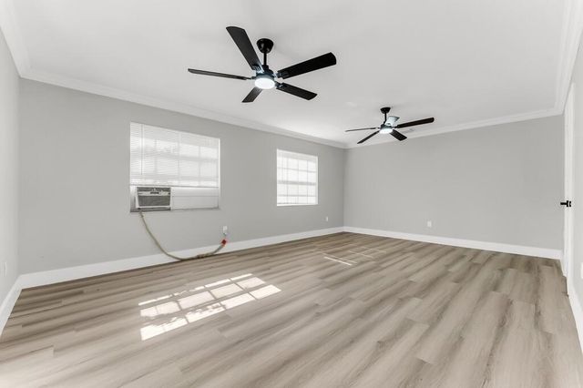 181 NE 51ST Street, Oakland Park, FL 33334