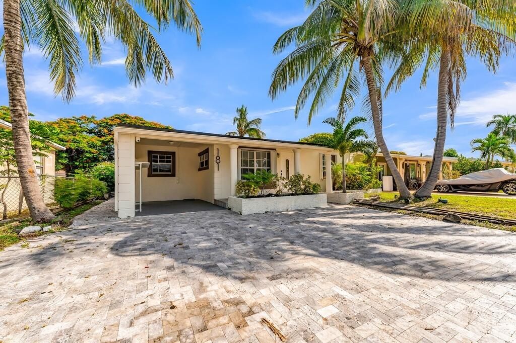 181 NE 51ST Street, Oakland Park, FL 33334