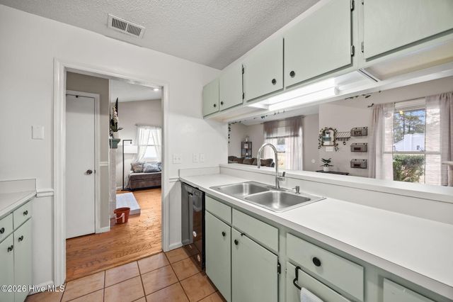 117 Tiffany Place, Jacksonville, NC 28546