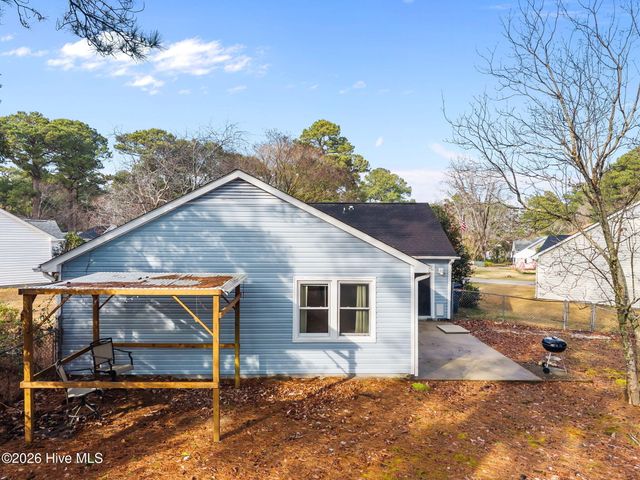 117 Tiffany Place, Jacksonville, NC 28546