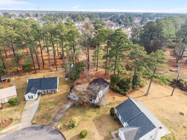 117 Tiffany Place, Jacksonville, NC 28546