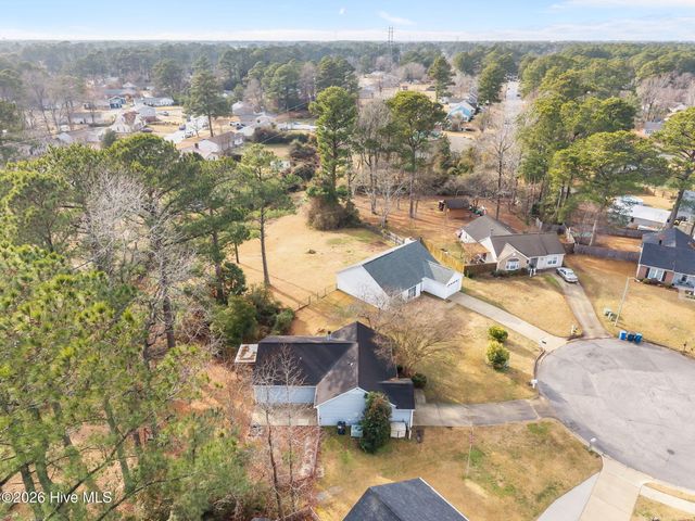 117 Tiffany Place, Jacksonville, NC 28546
