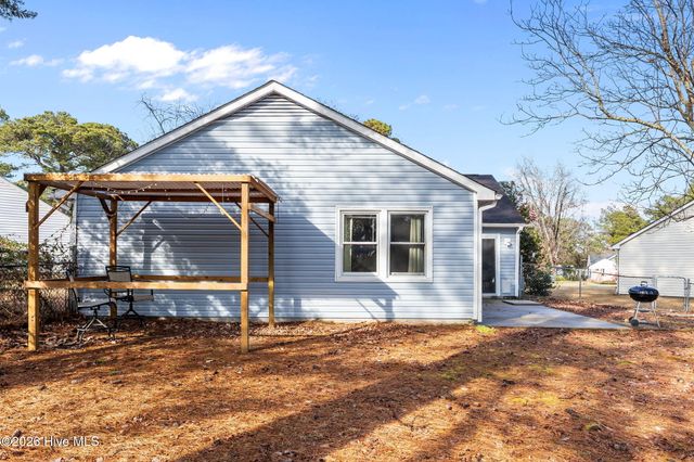 117 Tiffany Place, Jacksonville, NC 28546