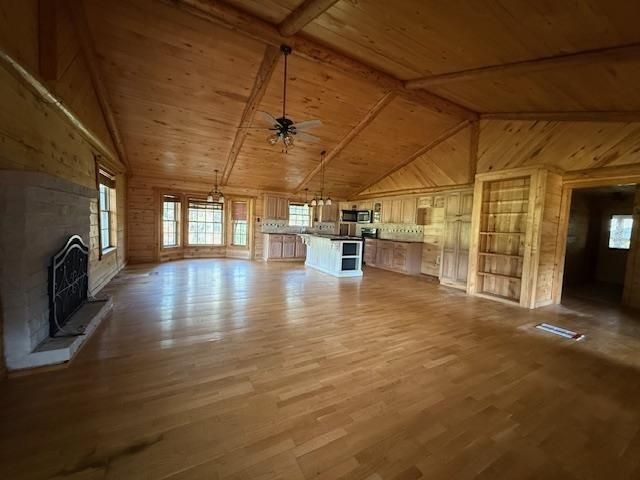 1235 Norvell Street, Silsbee, TX 77656