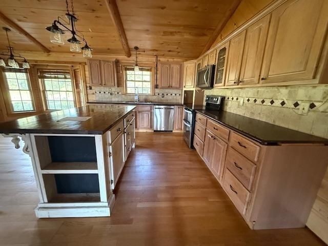 1235 Norvell Street, Silsbee, TX 77656